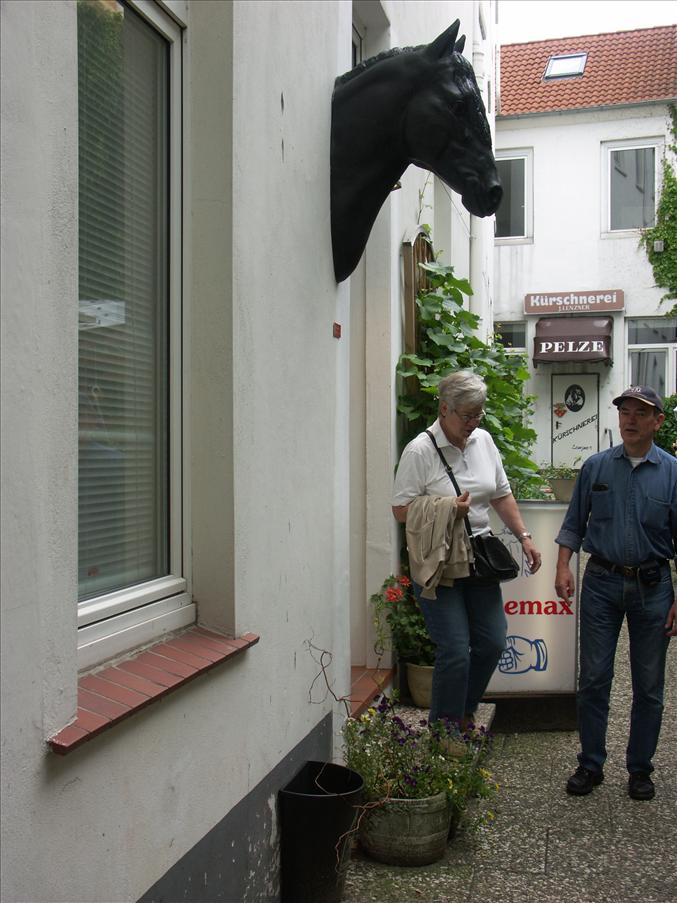 Ev bes�kte naturligtvis h�staff�ren (utan att g�ra n�got ink�p...)