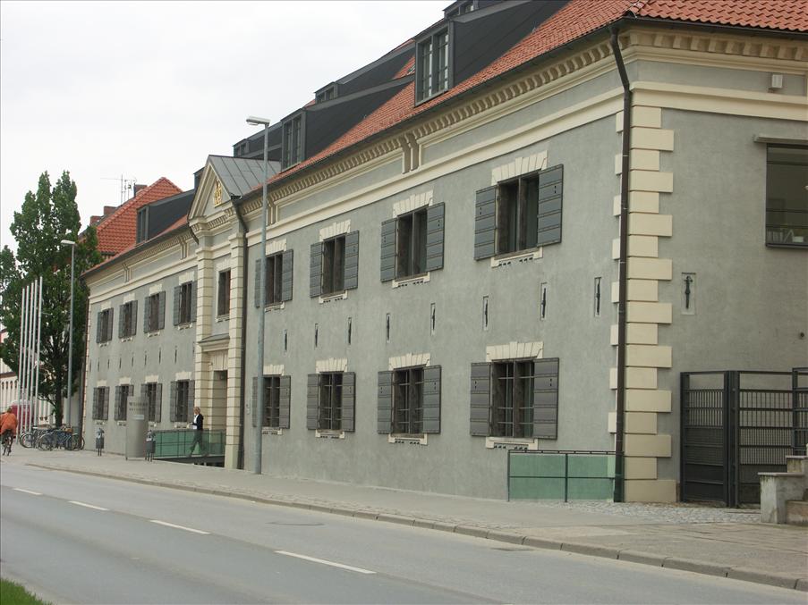 Tyghuset