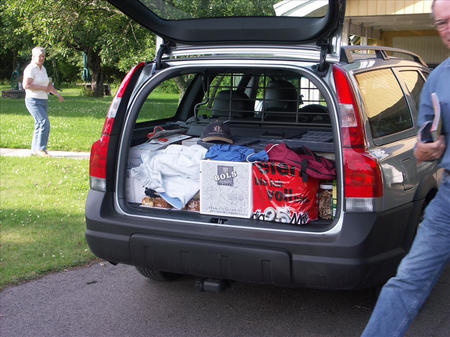 Framme i Ramshult och dags f�r urpackning