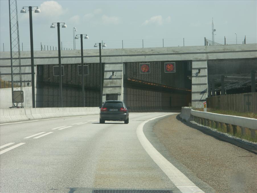 Nedfarten till tunneln