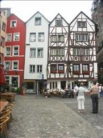 P� promenad i Bernkastel-Kues
