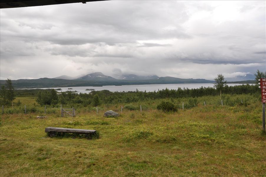 Regnet h�nger i luften inf�r starten